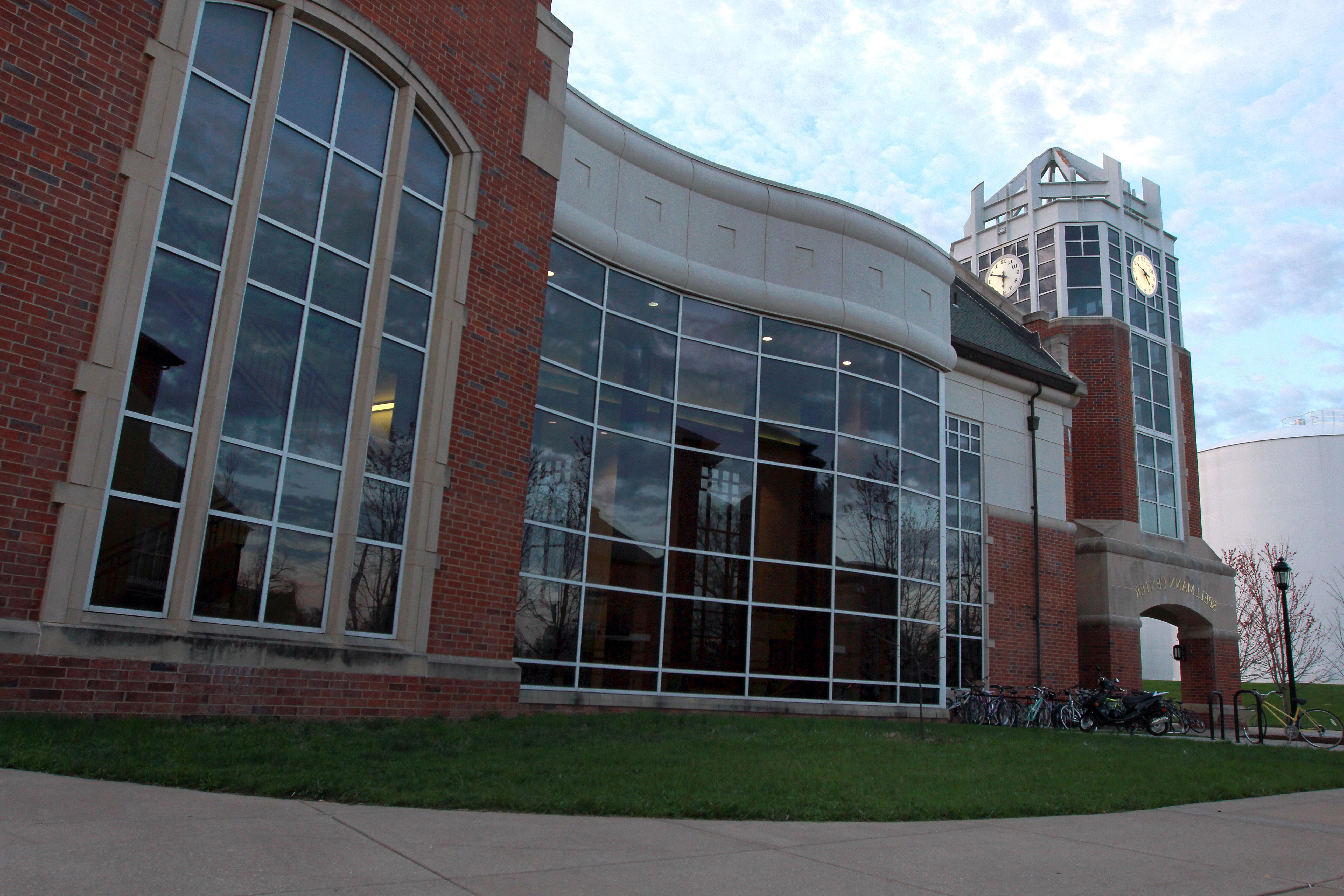 Lindenwood - Spellmann Center / Clock Tower